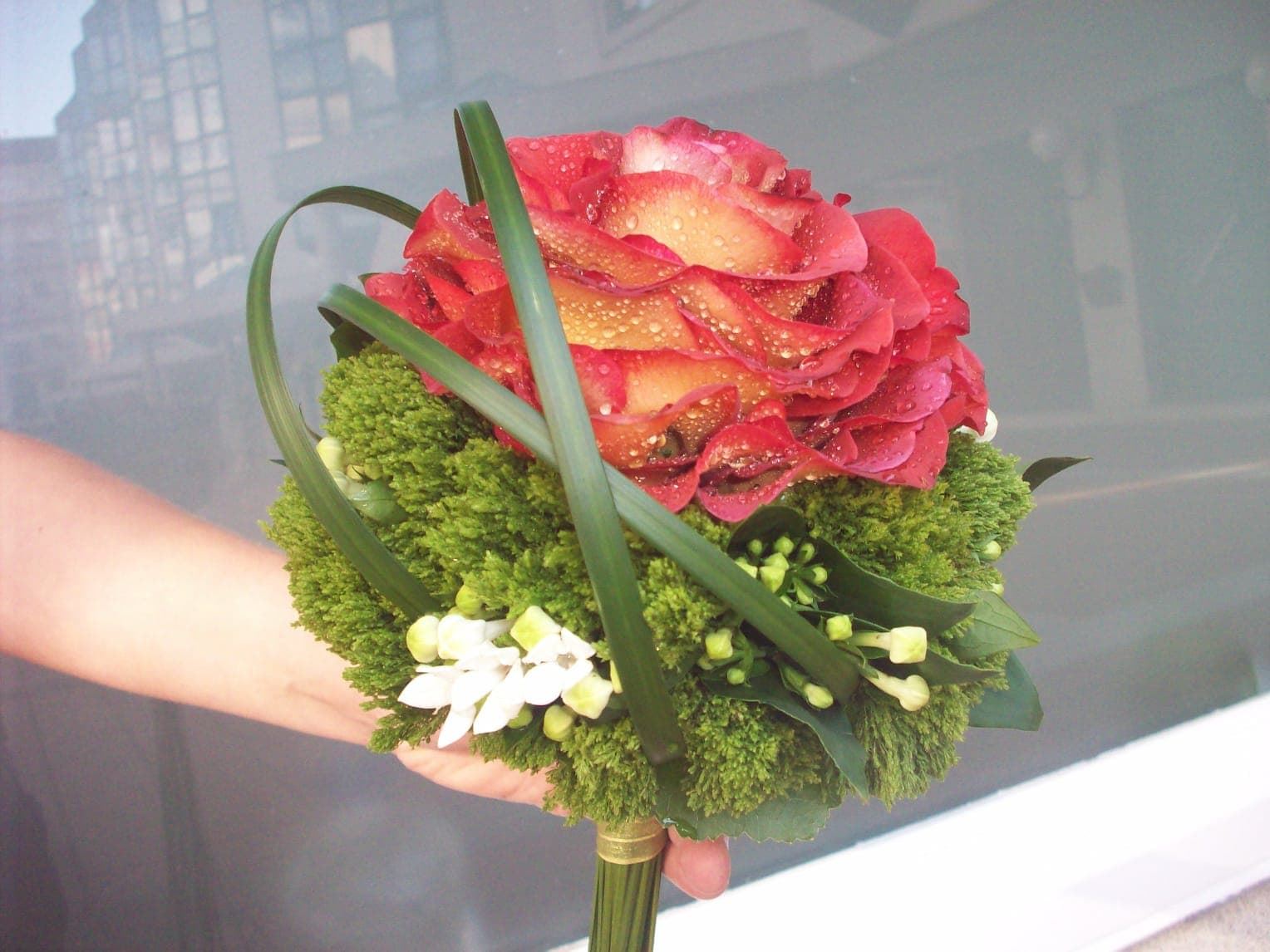 Bouquet de novia una flor - Imagen 1