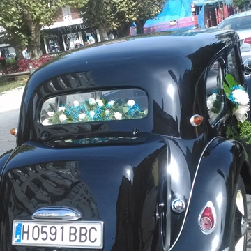 Decoración de coches del novio - Imagen 1